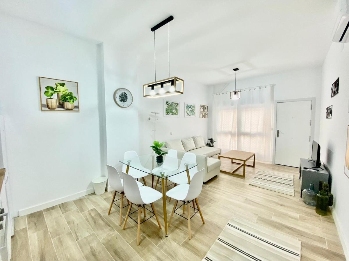Puente Praga Aparment Apartment Madrid Exterior photo
