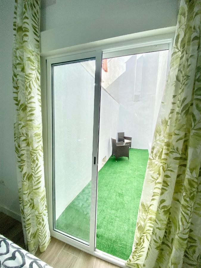 Puente Praga Aparment Apartment Madrid Exterior photo