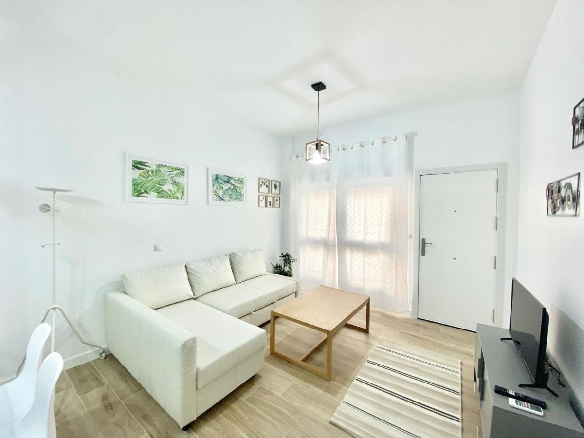 Puente Praga Aparment Apartment Madrid Exterior photo